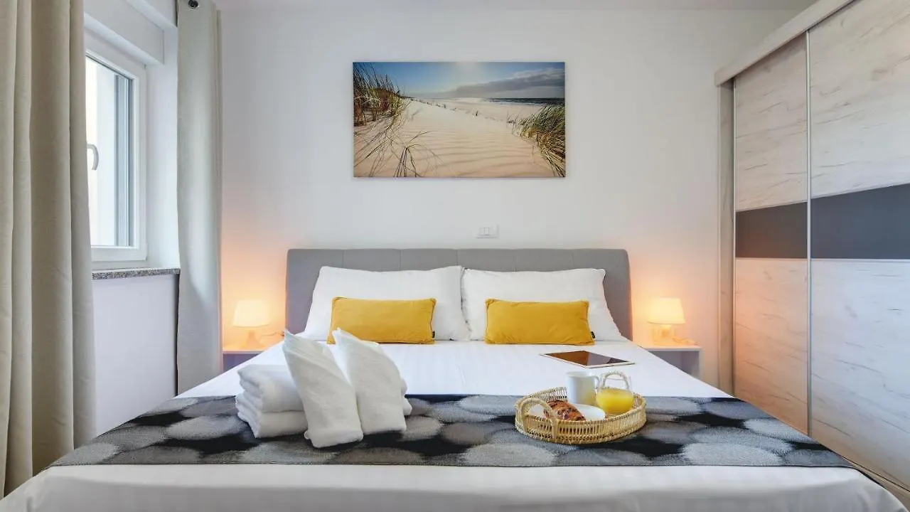 Exclusive City Apartments Pula 0*,