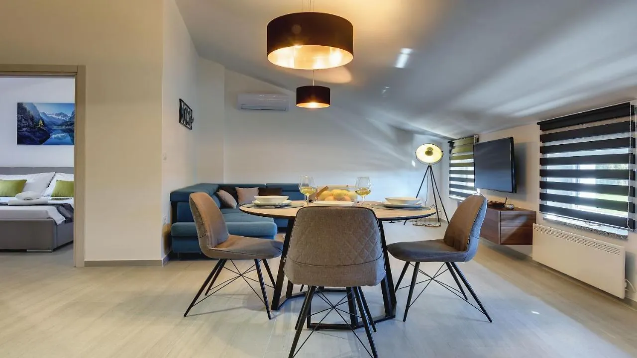 Exclusive City Apartments Pula 0*,  Croatia