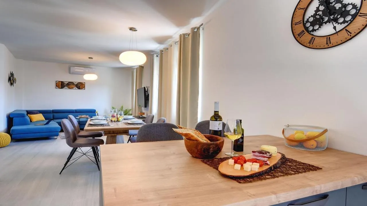 Exclusive City Apartments Pula Croatia