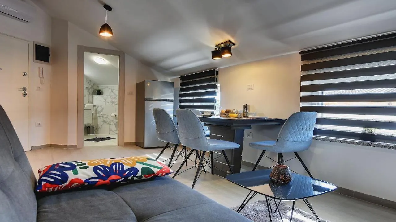 Exclusive City Apartments Pula 0*,  Croatia